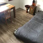 Bel Art Etage Mit Grossem Parkplatz * Haan