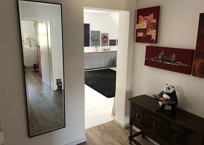 Lejlighed Bel Art Etage Mit Grossem Parkplatz Haan