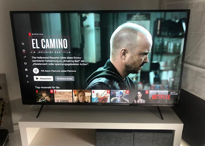 Bel Art Etage Mit Grossem Parkplatz *